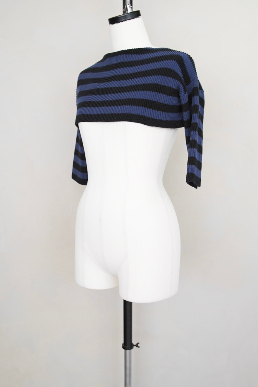 2000s Prada, short border bolero top