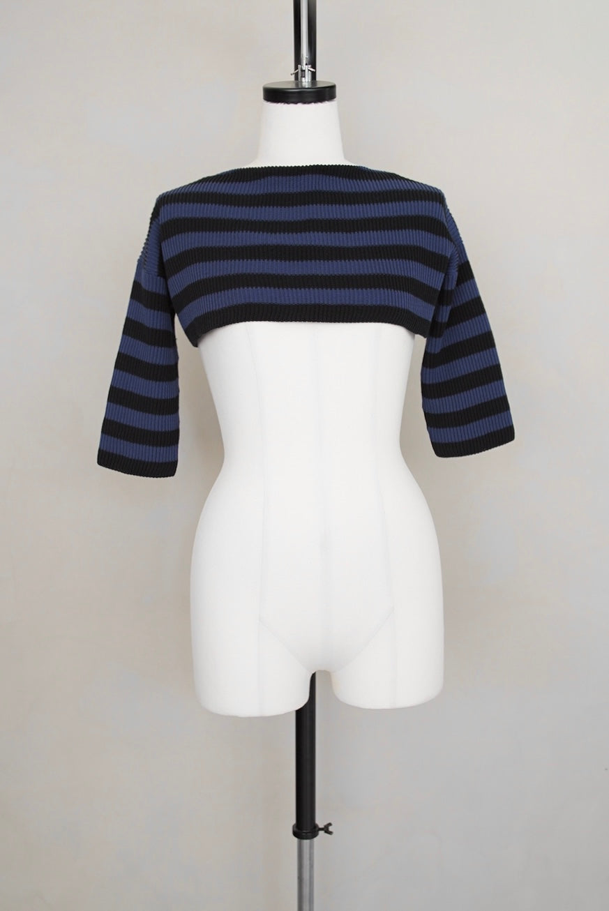 2000s Prada, short border bolero top