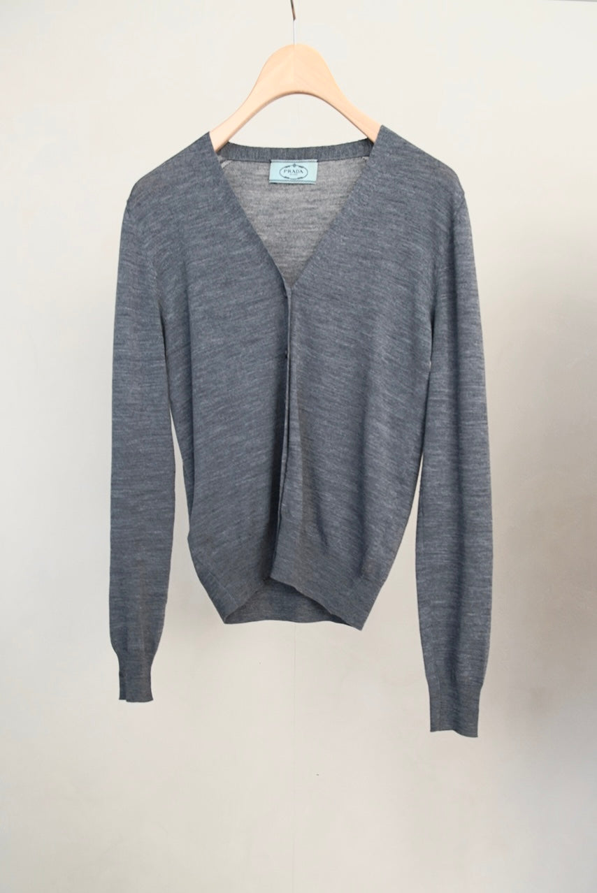 2000s Prada, cardigan in gray