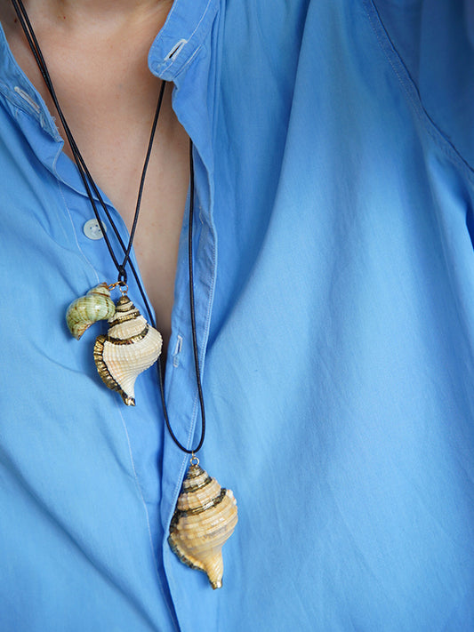 1970-80s Shell top necklace