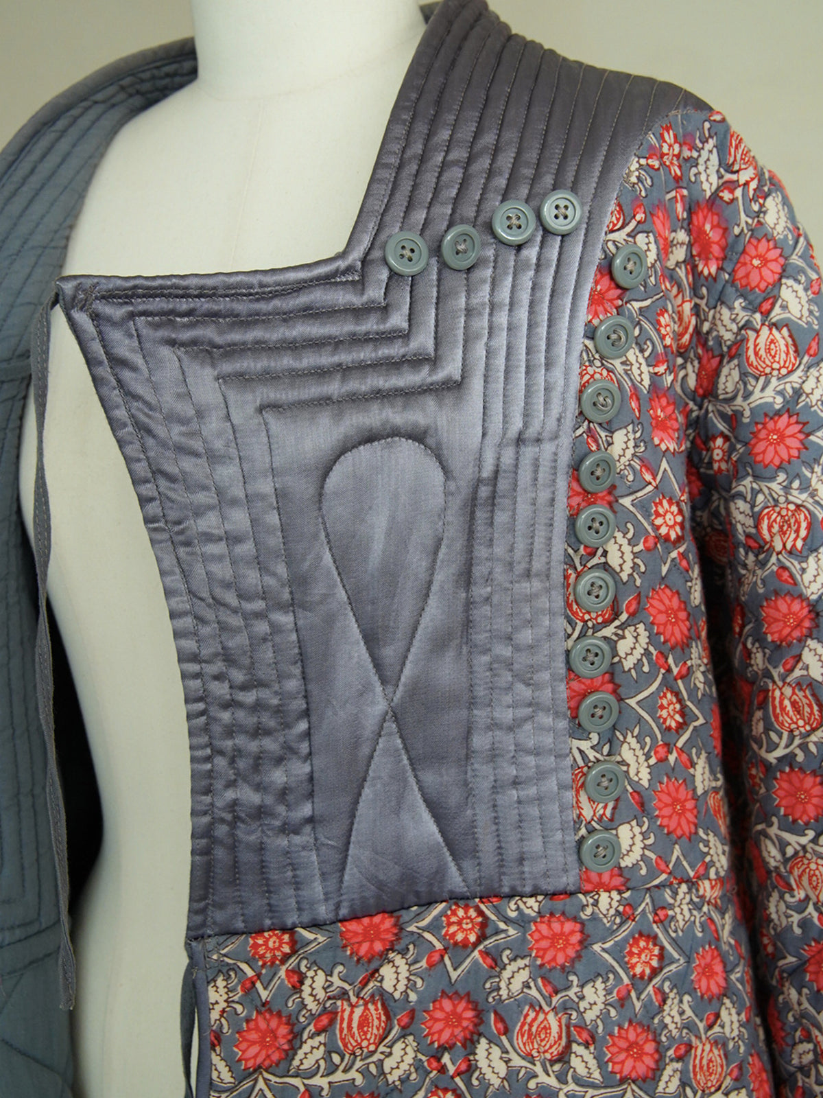 1970s London Vintage, quilting cotton gown