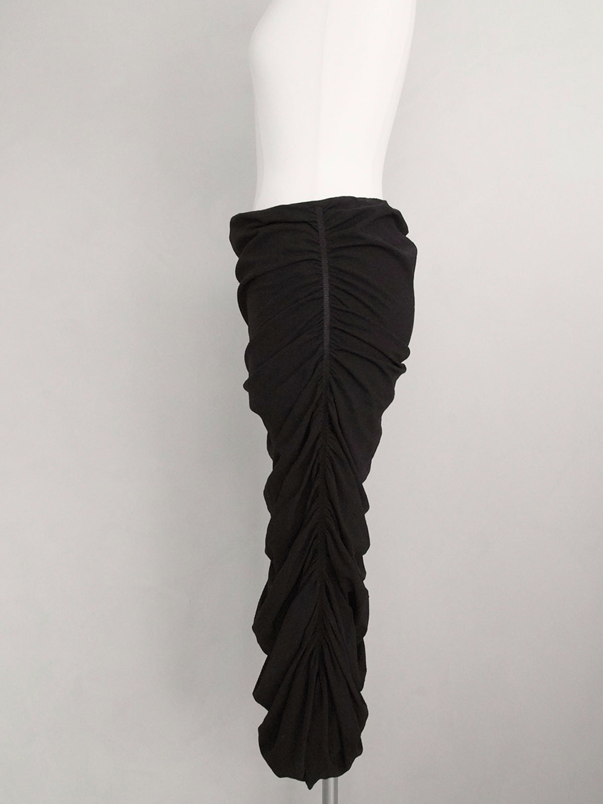 2000s jersey fabric drape skirt