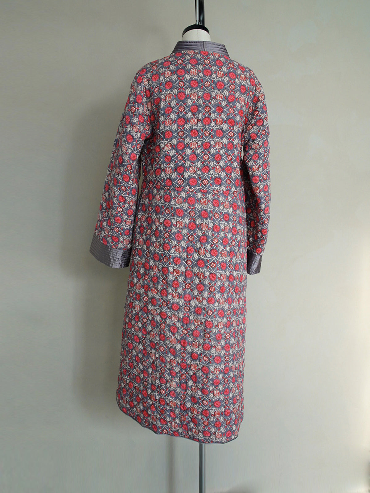 1970s London Vintage, quilting cotton gown