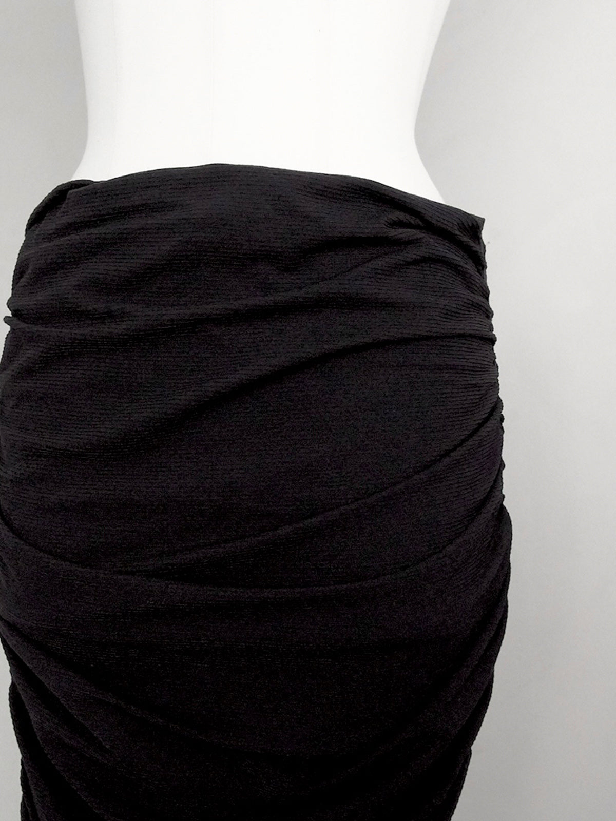 2000s jersey fabric drape skirt