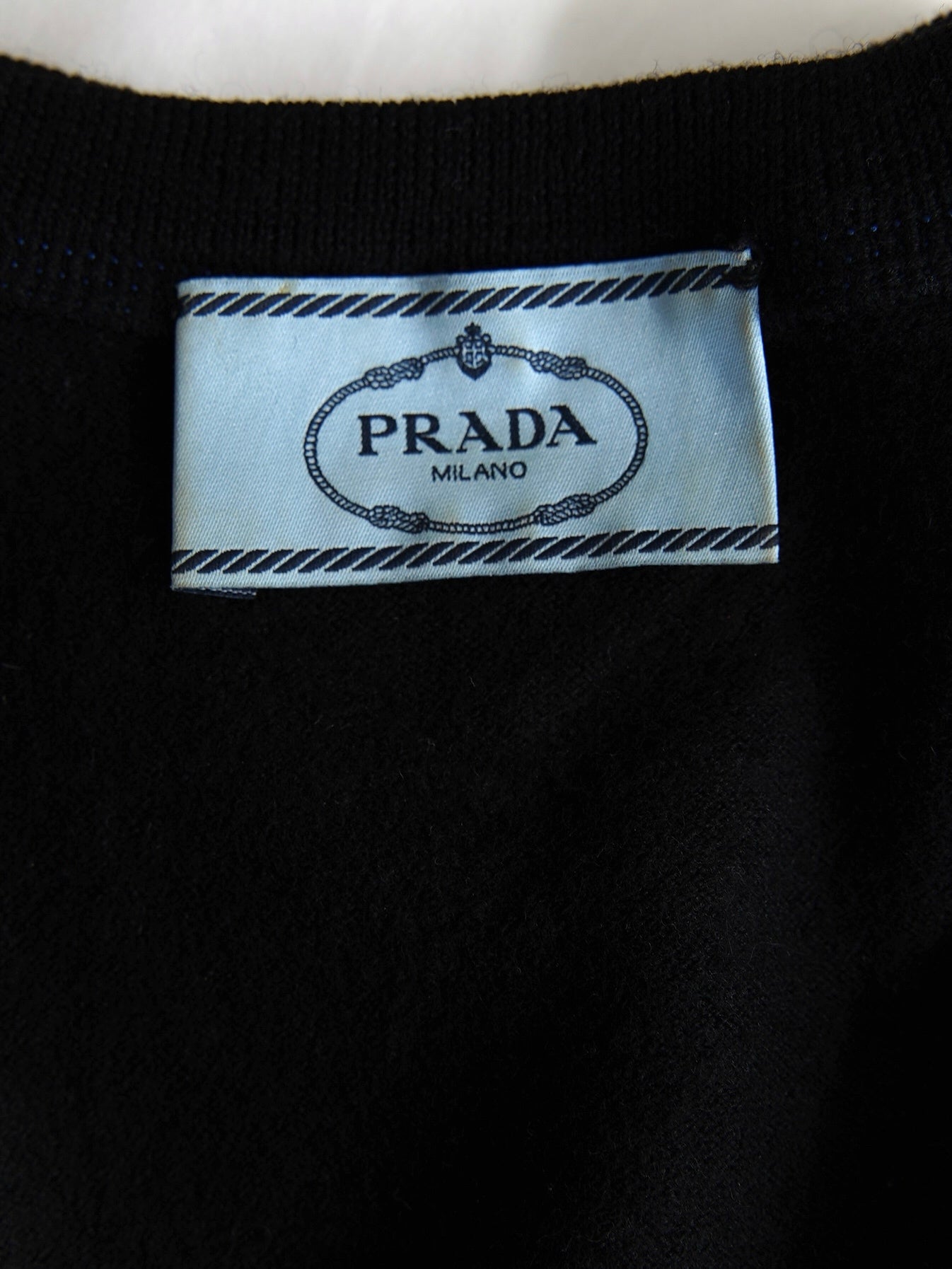 2000s Prada, half sleeves knit top