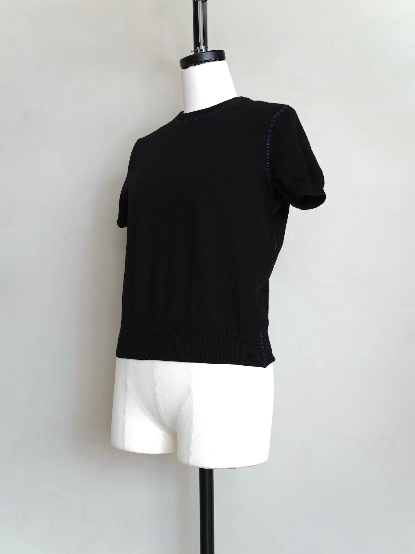 2000s Prada, half sleeves knit top