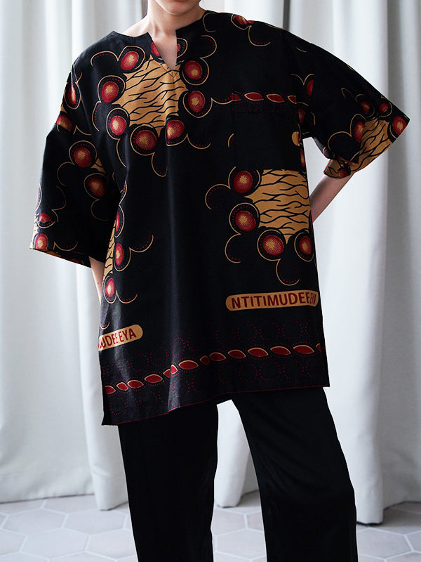 1980s African Vintage, batik printed over pullover top