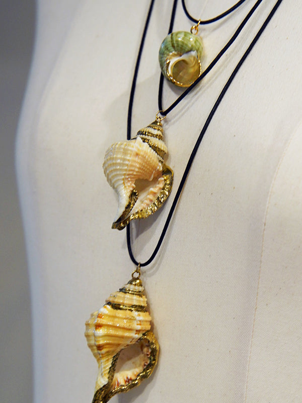 1970-80s Shell top necklace